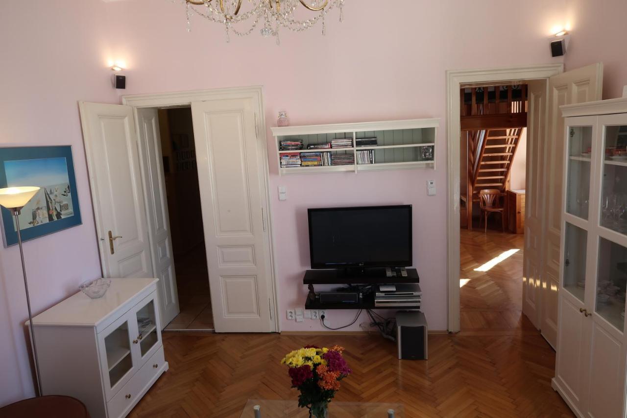 Apartment Themis Карловы Вары Экстерьер фото